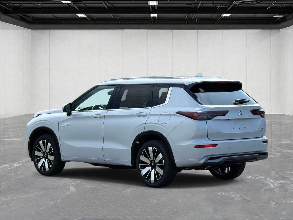 2026 Mitsubishi Outlander PHEV SEL