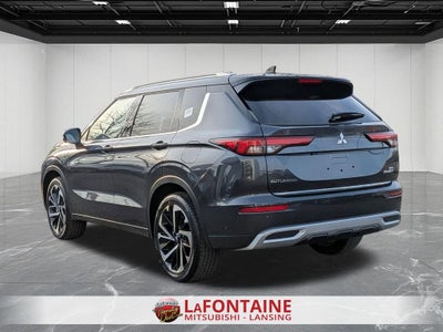 2025 Mitsubishi Outlander PHEV SEL