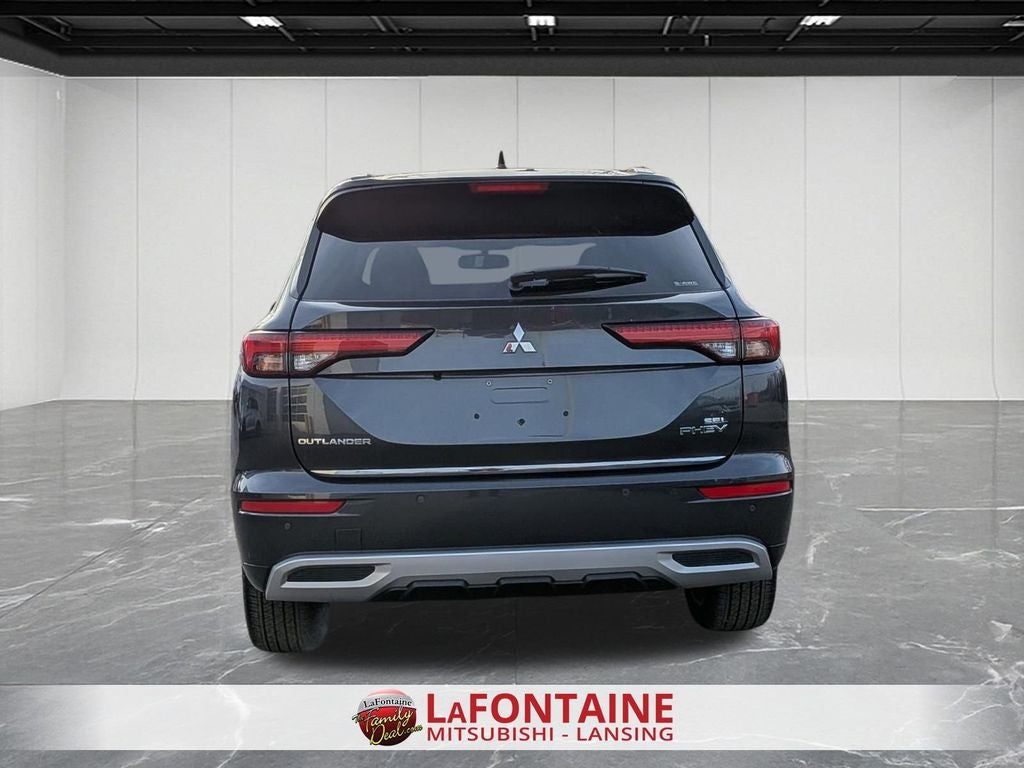2025 Mitsubishi Outlander PHEV SEL
