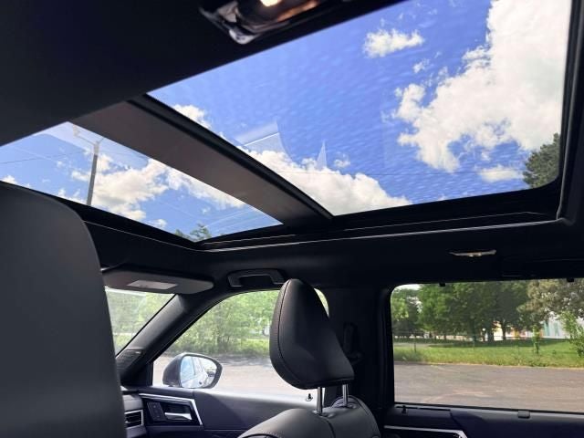 2026 Mitsubishi Outlander PHEV Black Edition
