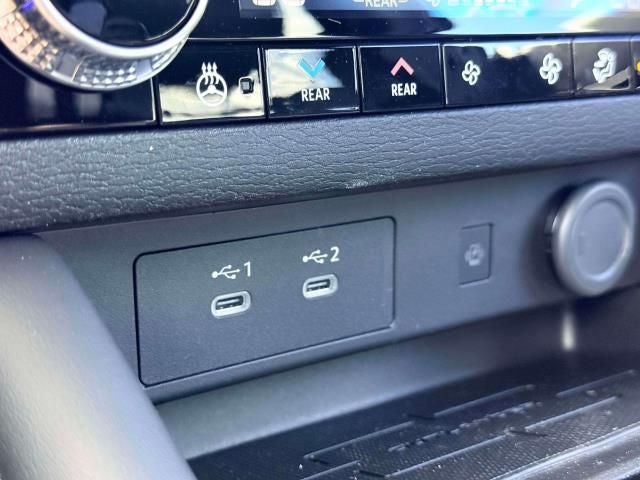 2026 Mitsubishi Outlander PHEV Black Edition