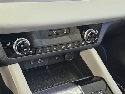 2025 Mitsubishi Outlander PHEV Platinum Edition
