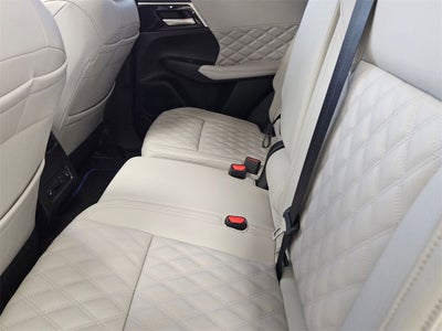 2025 Mitsubishi Outlander PHEV Platinum Edition