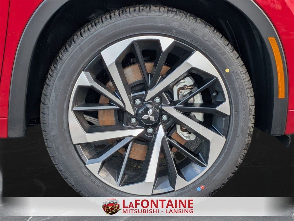 2025 Mitsubishi Outlander PHEV SEL