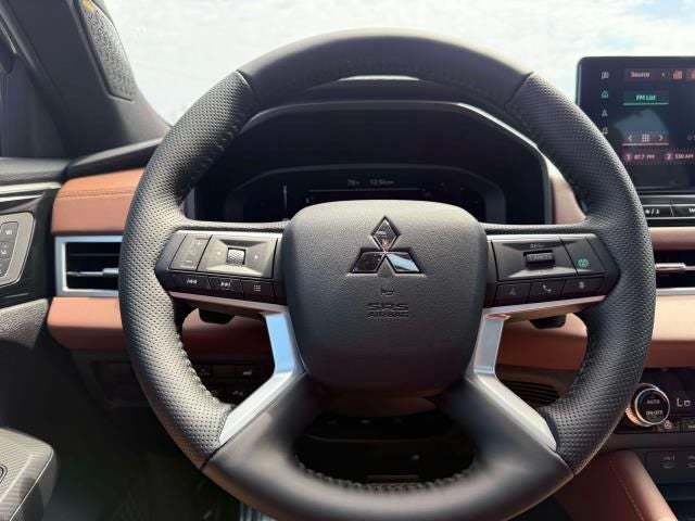 2026 Mitsubishi Outlander PHEV SEL