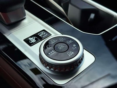 2026 Mitsubishi Outlander PHEV SEL