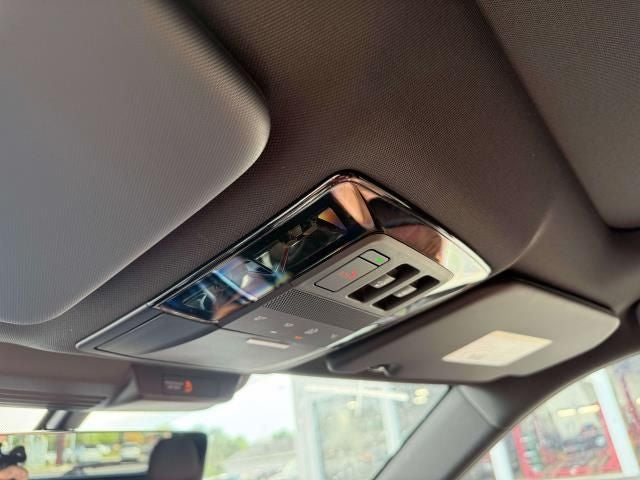 2026 Mitsubishi Outlander PHEV SEL