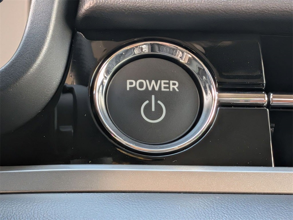 2025 Mitsubishi Outlander PHEV SEL