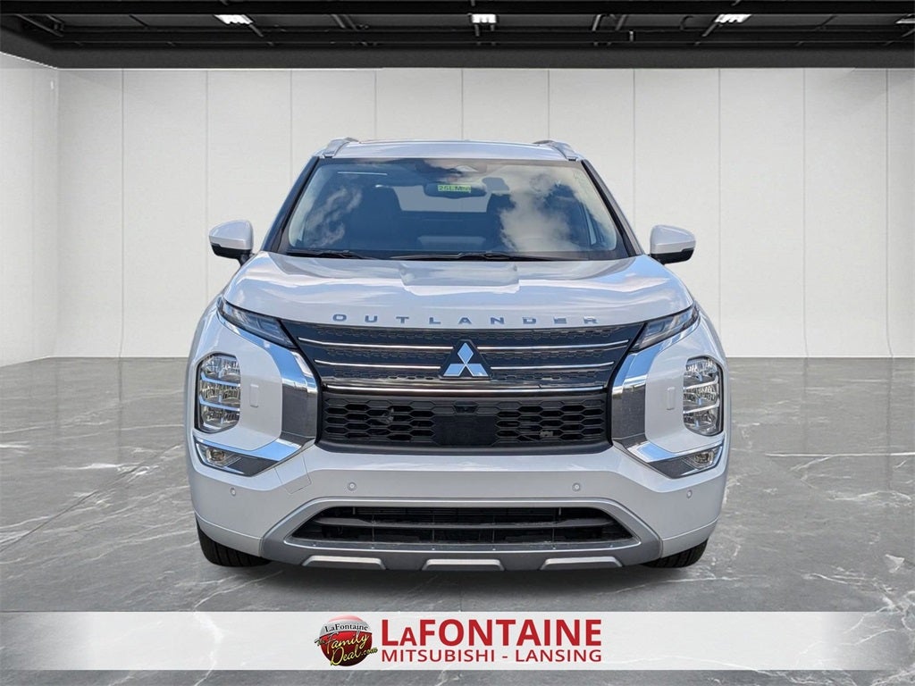 2025 Mitsubishi Outlander PHEV SEL