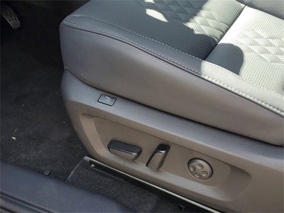 2025 Mitsubishi Outlander PHEV SEL