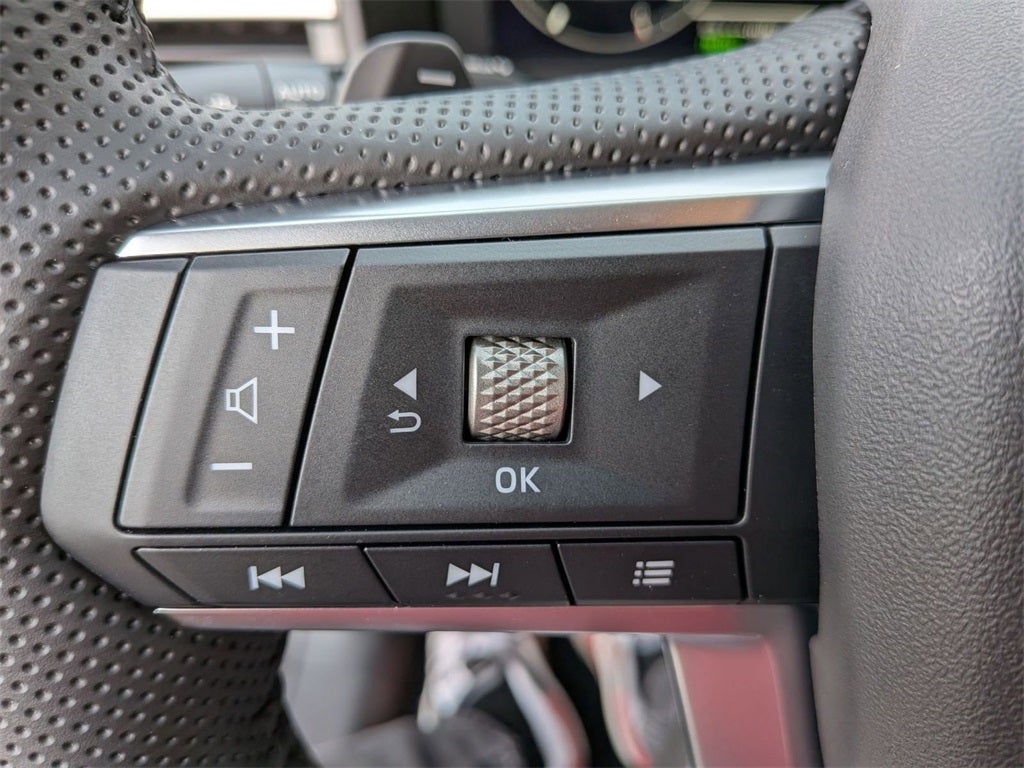 2025 Mitsubishi Outlander PHEV SEL