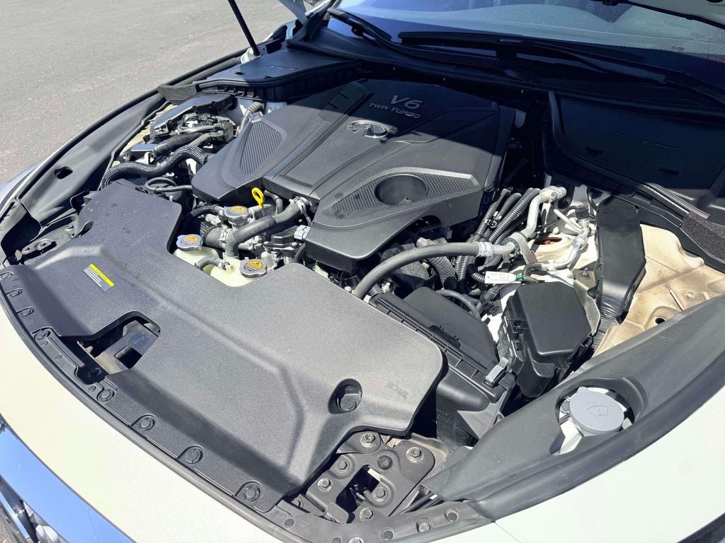 2023 INFINITI Q50 LUXE