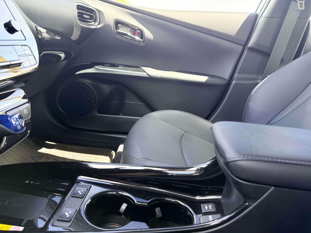 2019 Toyota Prius XLE AWD-e