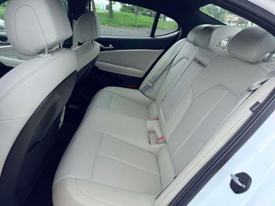 2024 Genesis G70 2.5T