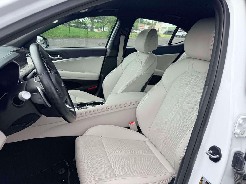 2024 Genesis G70 2.5T