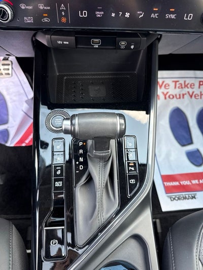 2023 Kia Niro SX Touring