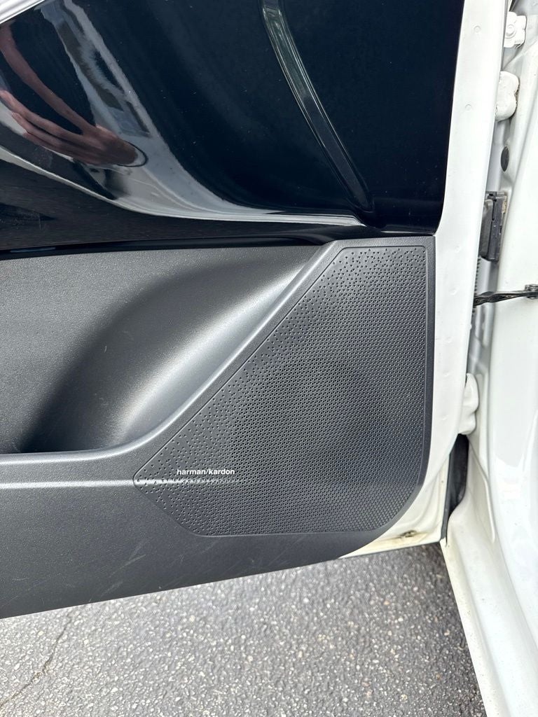 2023 Kia Niro SX Touring