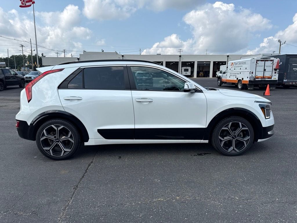 2023 Kia Niro SX Touring