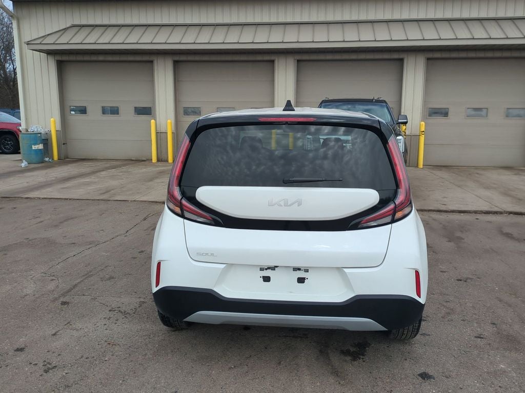 2025 Kia Soul LX