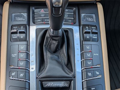 2018 Porsche Macan Base