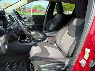 2016 Jeep Cherokee Altitude