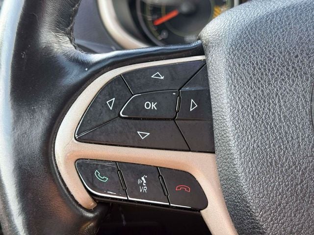 2016 Jeep Cherokee Altitude