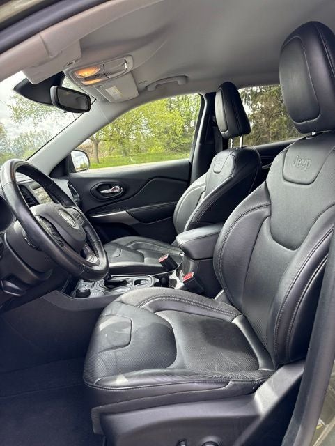 2021 Jeep Cherokee Latitude Lux