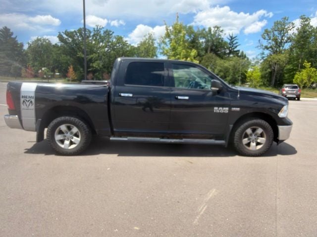 2016 RAM 1500 SLT