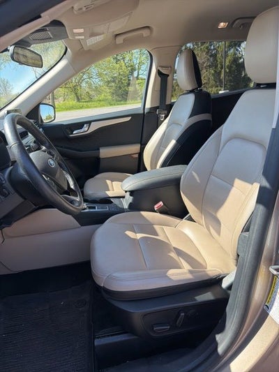 2020 Ford Escape SEL