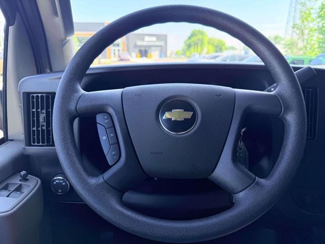 2025 Chevrolet Express 3500 15 Passenger LT Passenger
