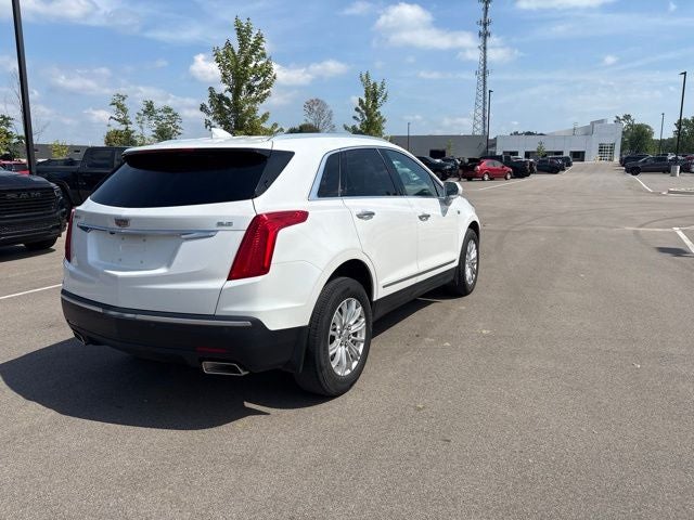 2017 Cadillac XT5 Base