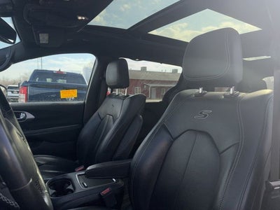 2018 Chrysler Pacifica Touring L Plus