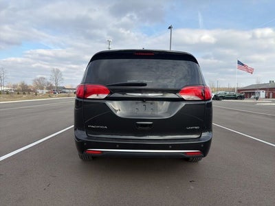 2019 Chrysler Pacifica Limited