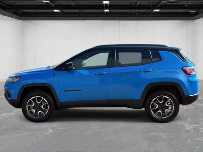 2025 Jeep Compass Trailhawk