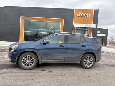 2022 GMC Terrain SLT