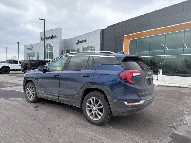 2022 GMC Terrain SLT