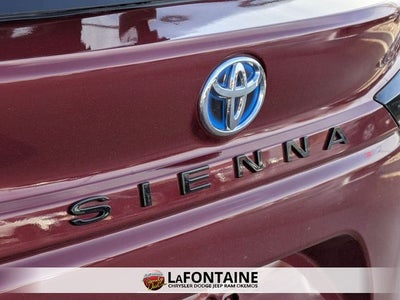 2024 Toyota Sienna XSE 7 Passenger