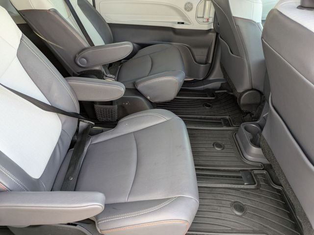 2024 Toyota Sienna XSE 7 Passenger