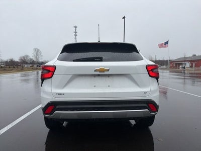 2025 Chevrolet Trax LT