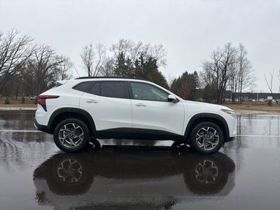 2025 Chevrolet Trax LT